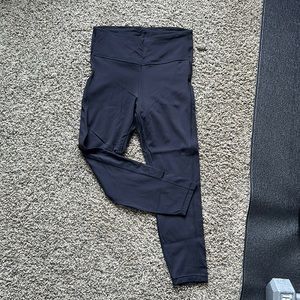 Athleta Ultimate Stash Pocket 7/8 tights